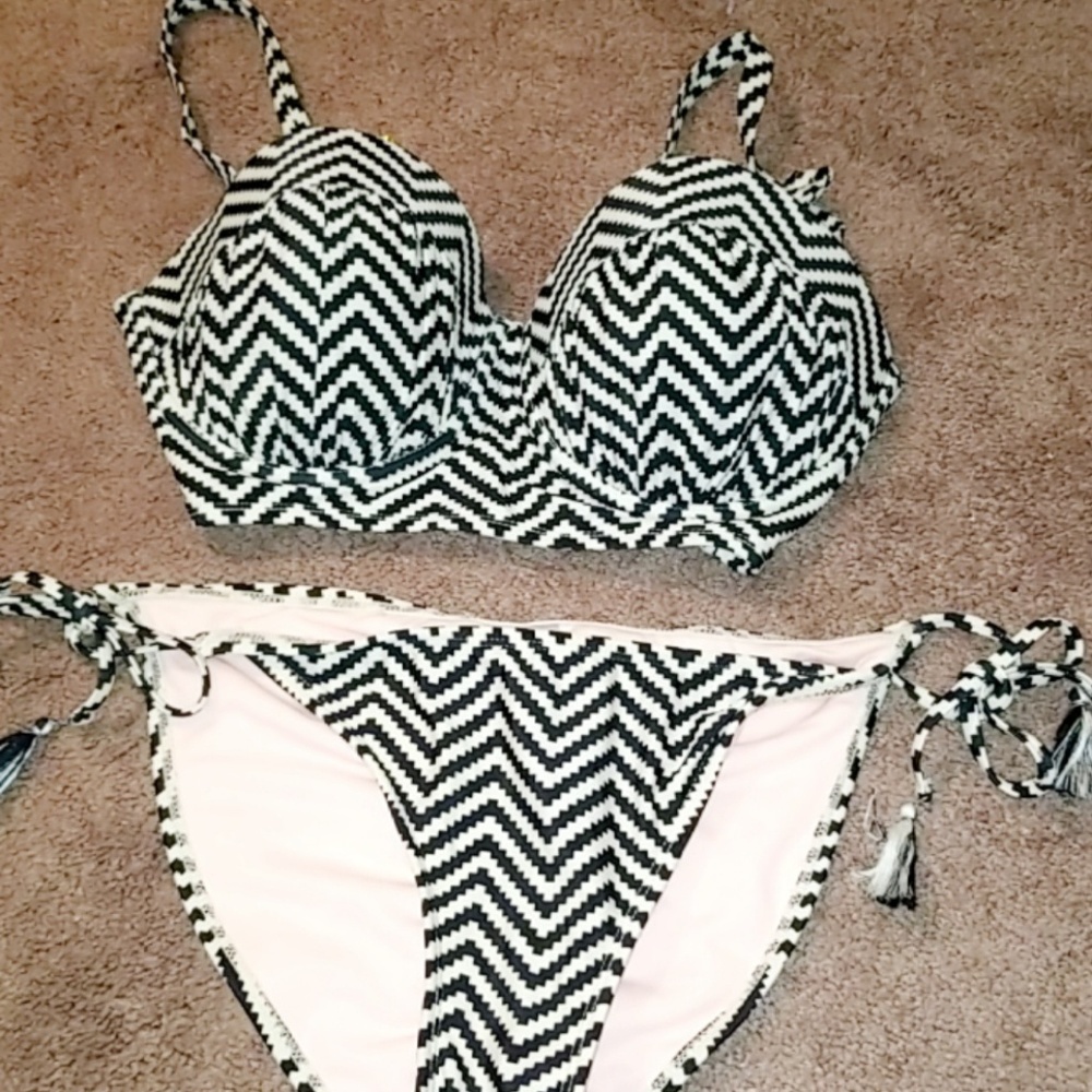 Swimming suit 2 piece